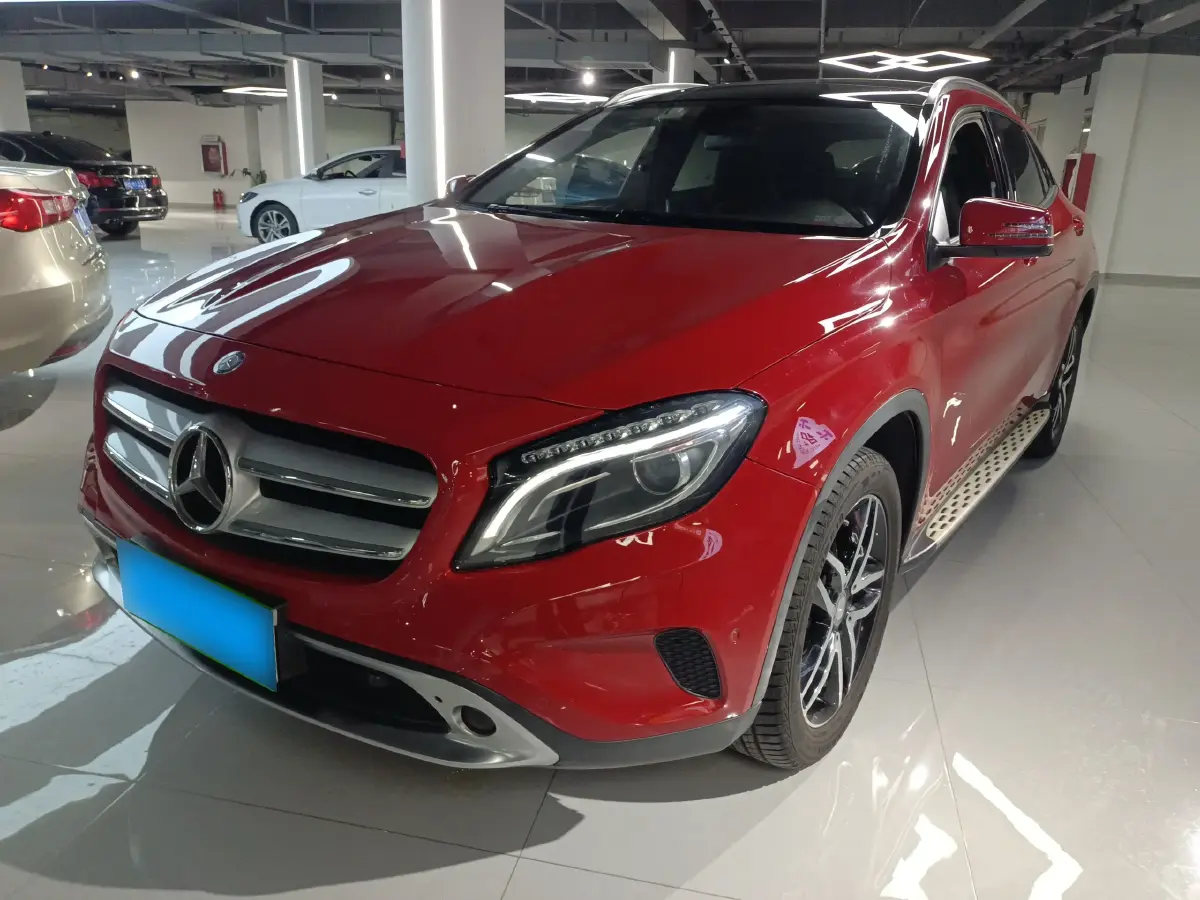 2016 Mercedes-Benz GLA Class 1.6T 156HP L4 7DCT