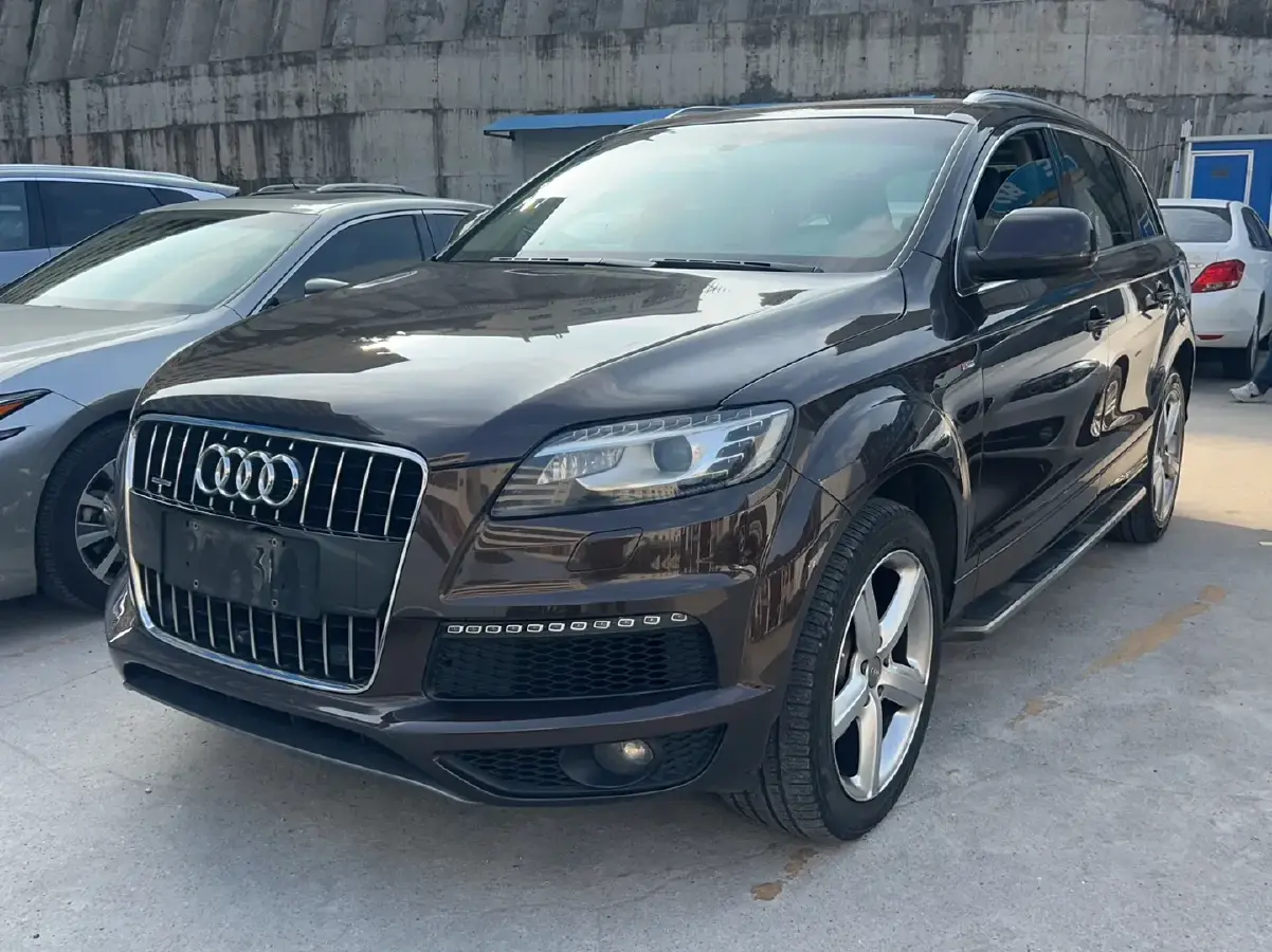 2015 Audi Q7 3.0T 272HP V6 8AT