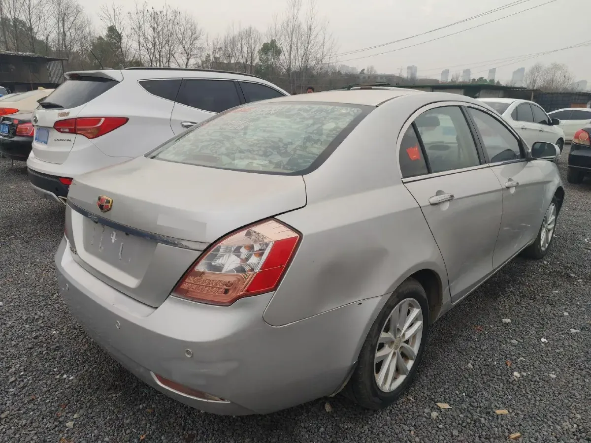 2013 Geely Emgrand Classic 1.5L 109HP L4 5MT,autocango,china used car exporter,china ev exporter,chinese used car exporter,chinese used ev exporter
