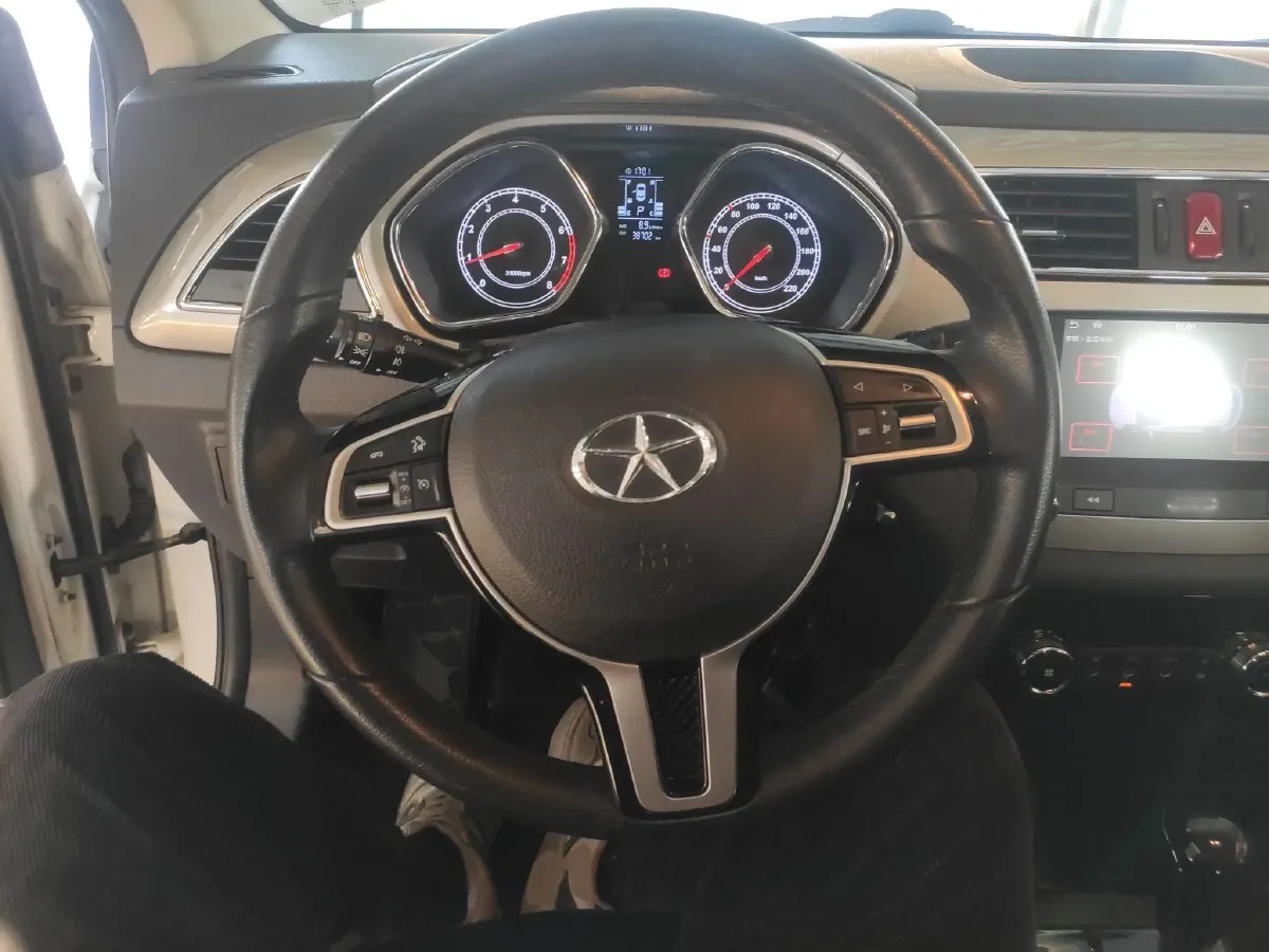 2015 JAC Refine S2 1.5L 113HP L4 CVT,autocango,china used car exporter,china ev exporter,chinese used car exporter,chinese used ev exporter