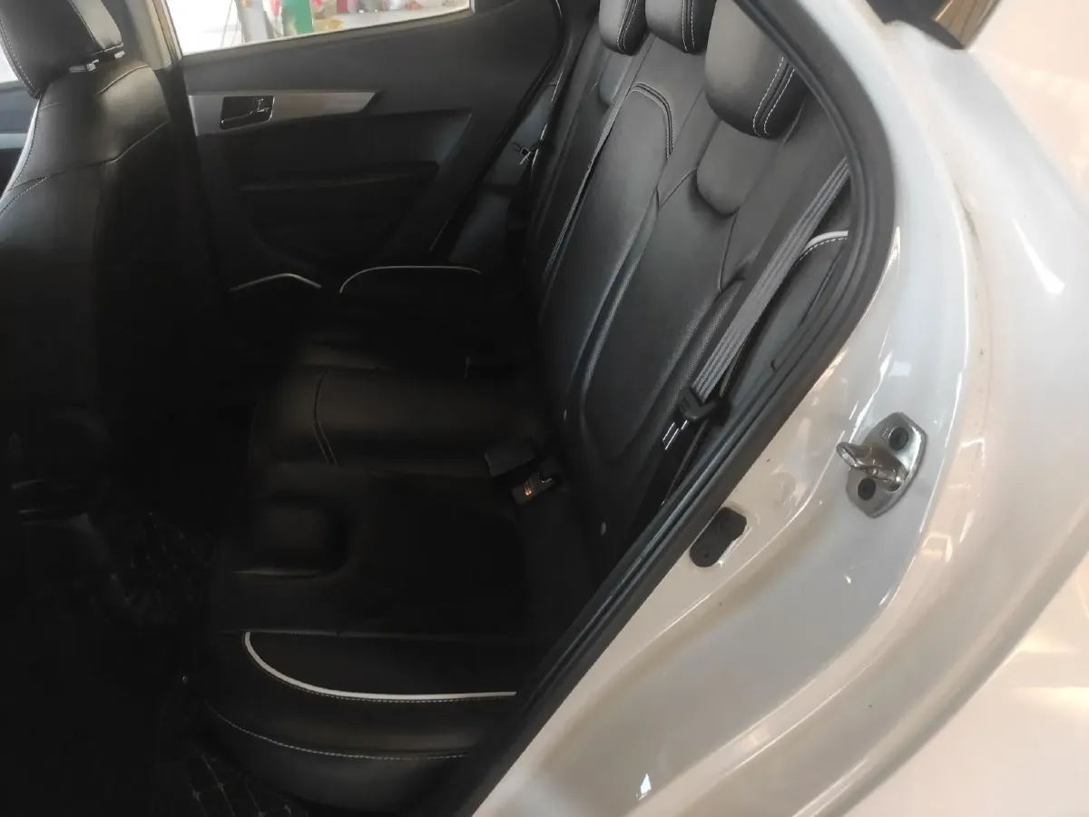 2015 JAC Refine S2 1.5L 113HP L4 CVT,autocango,china used car exporter,china ev exporter,chinese used car exporter,chinese used ev exporter