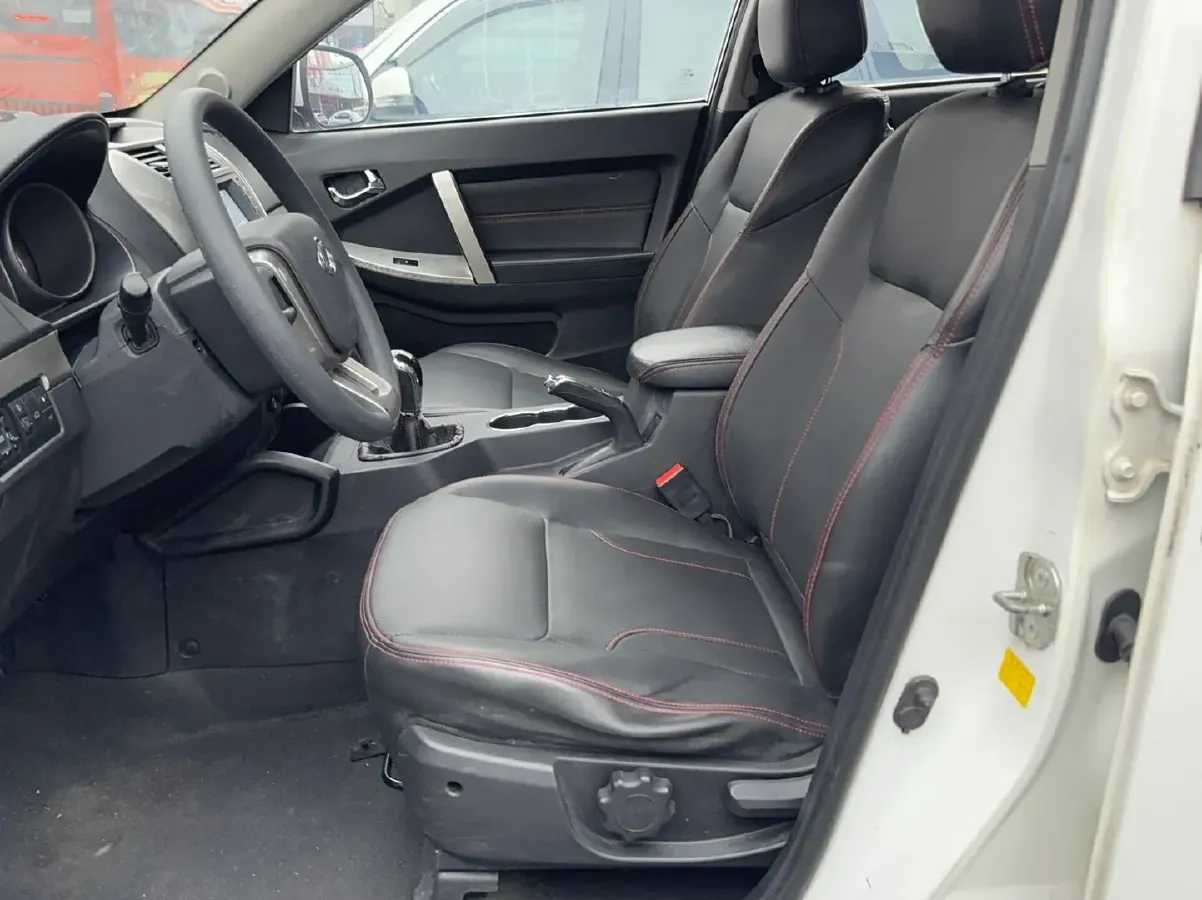 2015 Geely GX7 1.8L 139HP L4 5MT,autocango,china used car exporter,china ev exporter,chinese used car exporter,chinese used ev exporter