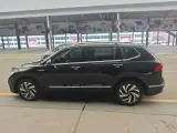 2022 Volkswagen Tiguan L 2.0T 186HP L4 7DCT,autocango,china used car exporter,china ev exporter,chinese used car exporter,chinese used ev exporter