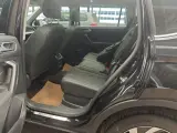 2022 Volkswagen Tiguan L 2.0T 186HP L4 7DCT,autocango,china used car exporter,china ev exporter,chinese used car exporter,chinese used ev exporter