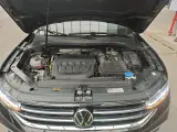 2022 Volkswagen Tiguan L 2.0T 186HP L4 7DCT,autocango,china used car exporter,china ev exporter,chinese used car exporter,chinese used ev exporter