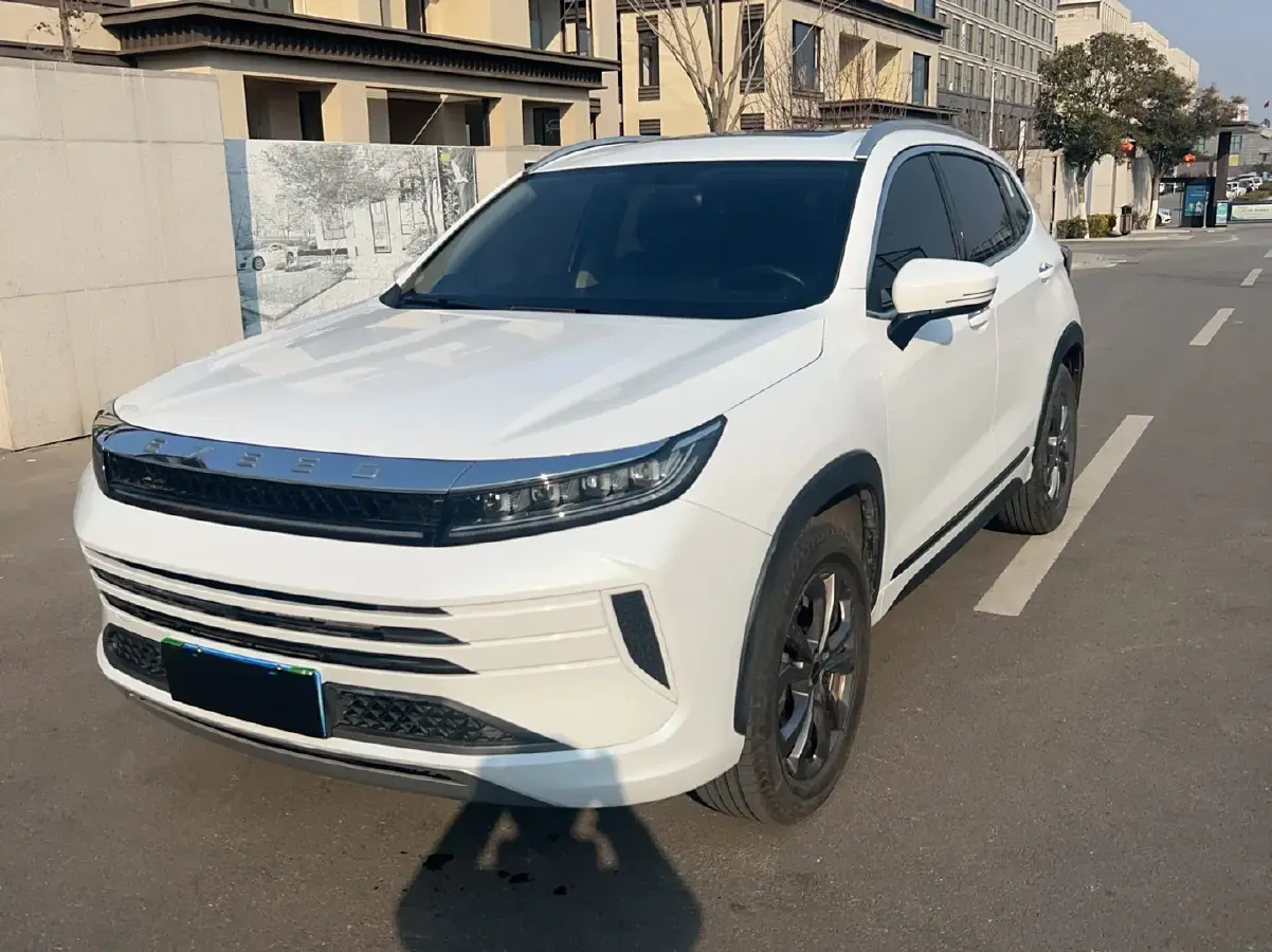 2022 Exceed LX 1.5T 156HP L4 CVT