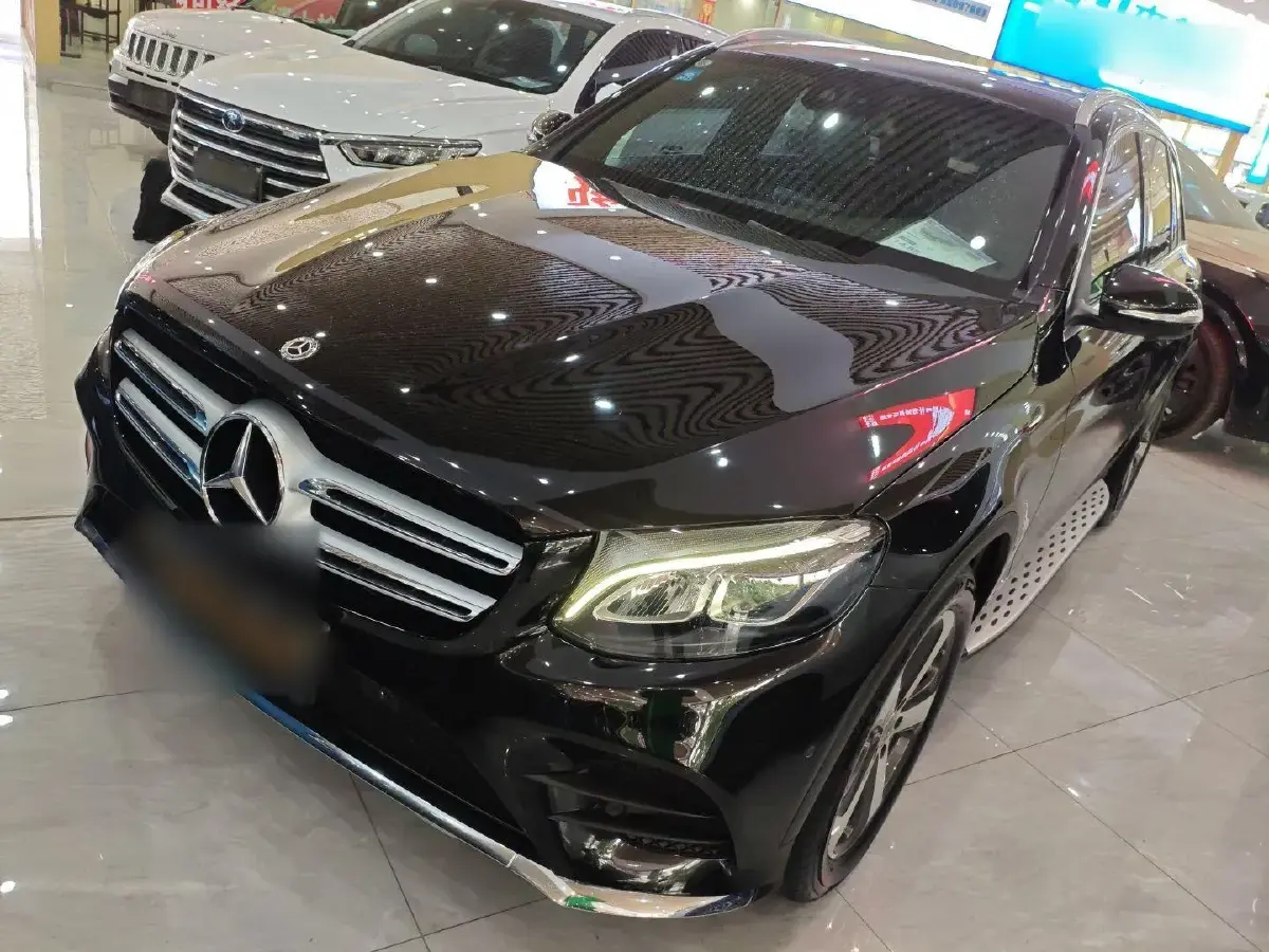 2017 Mercedes-Benz GLC Class 2.0T 211HP L4 9AT