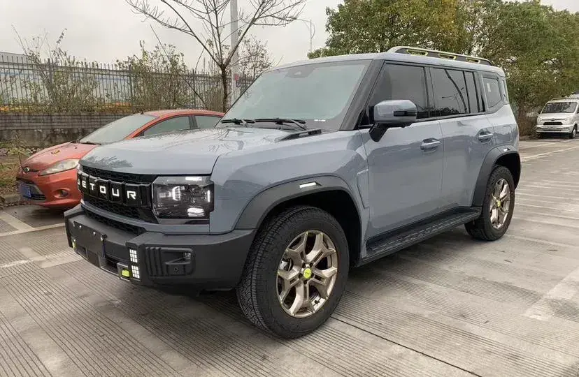 2023 Jetour Traveller 2.0T 254HP L4 8AT