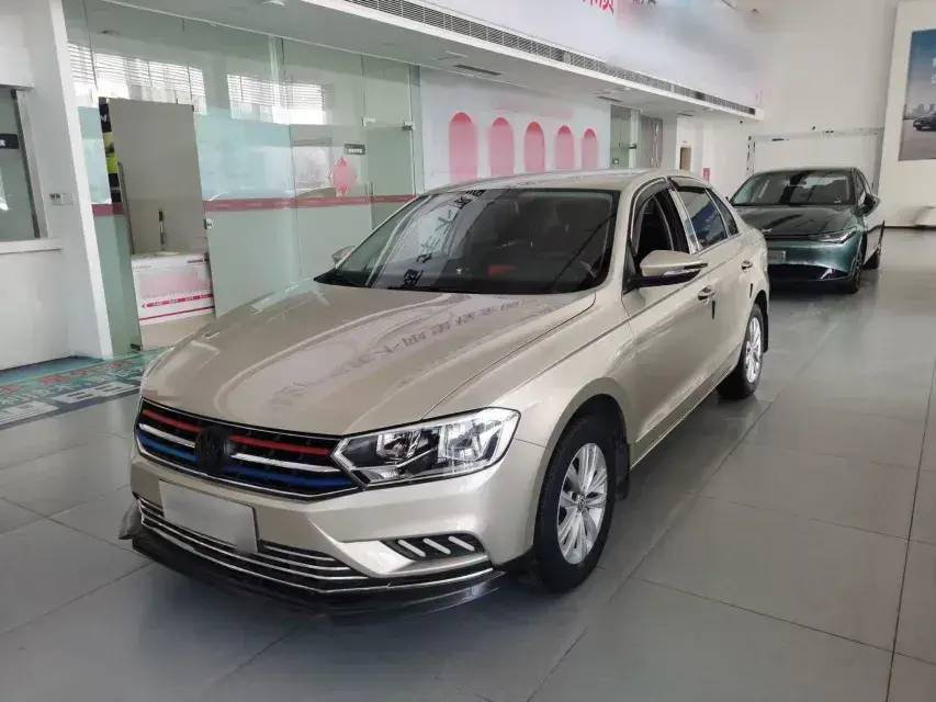 2018 Volkswagen Bora 1.5L 110HP L4 5MT