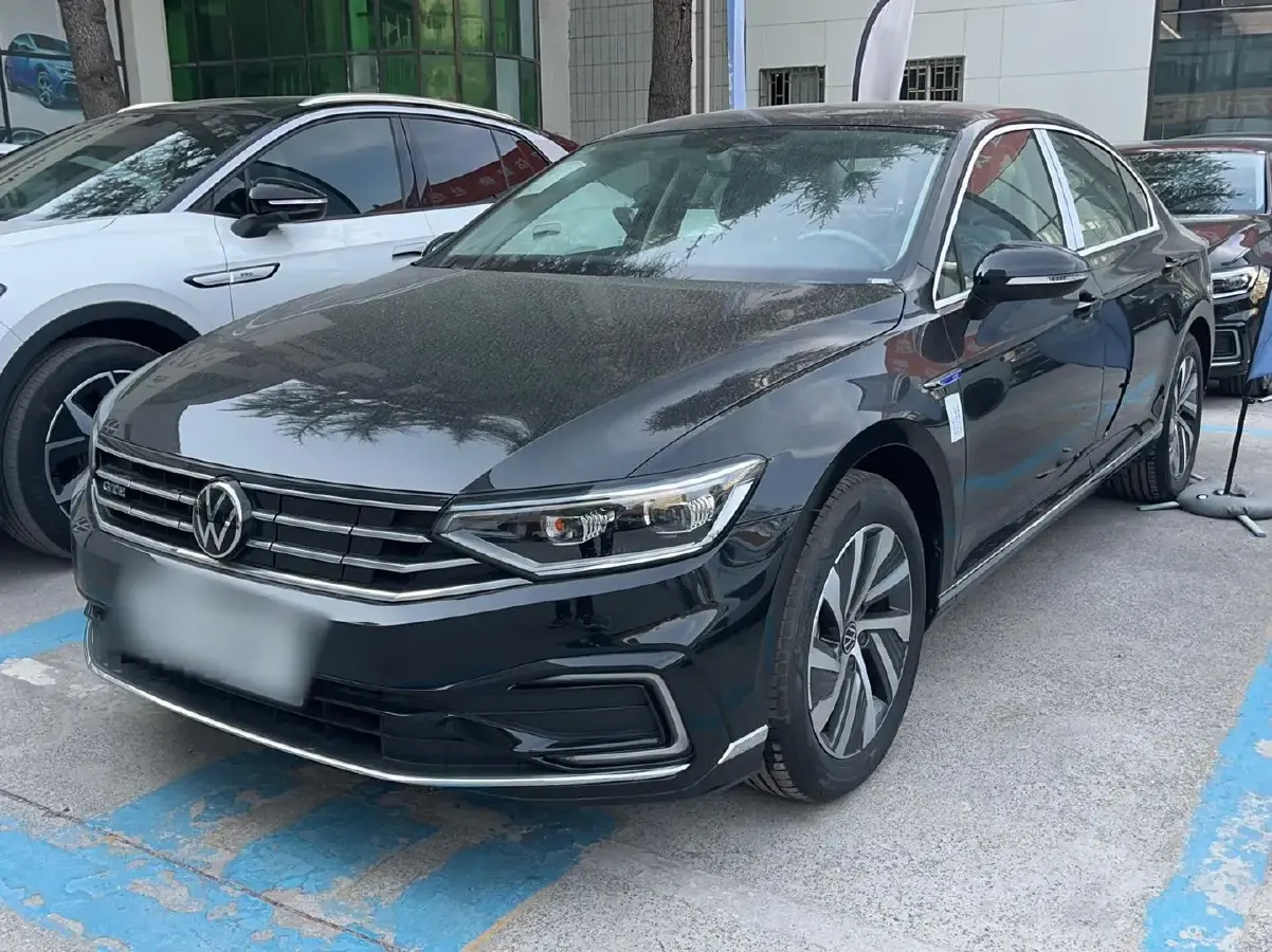 2022 Volkswagen Magotan GTE 1.4T 150HP L4 6DCT PHEV 13KWH