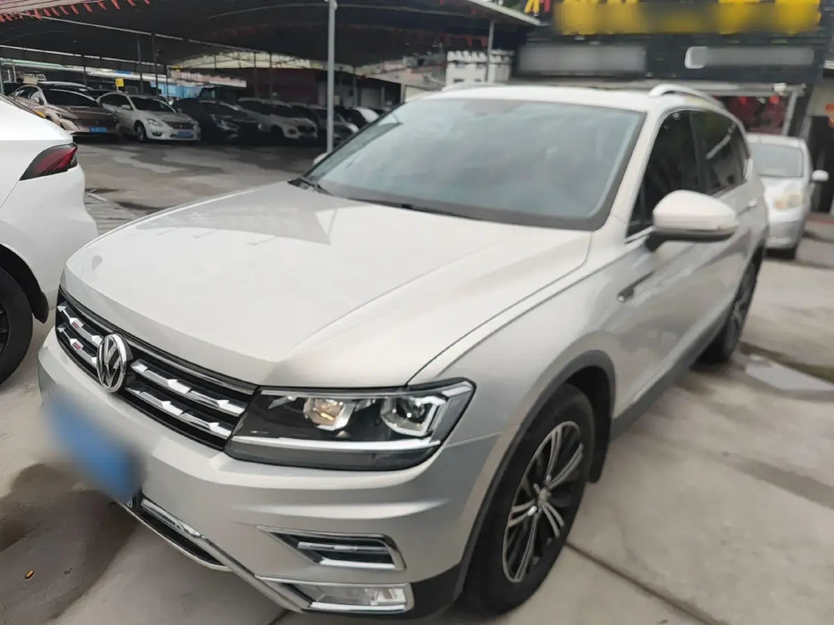 2019 Volkswagen Tiguan L 2.0T 186HP L4 7DCT