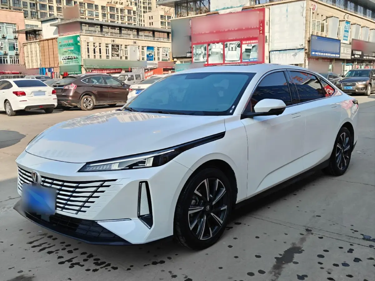 2024 ChangAn Eado 1.5T 170HP L4 7DCT