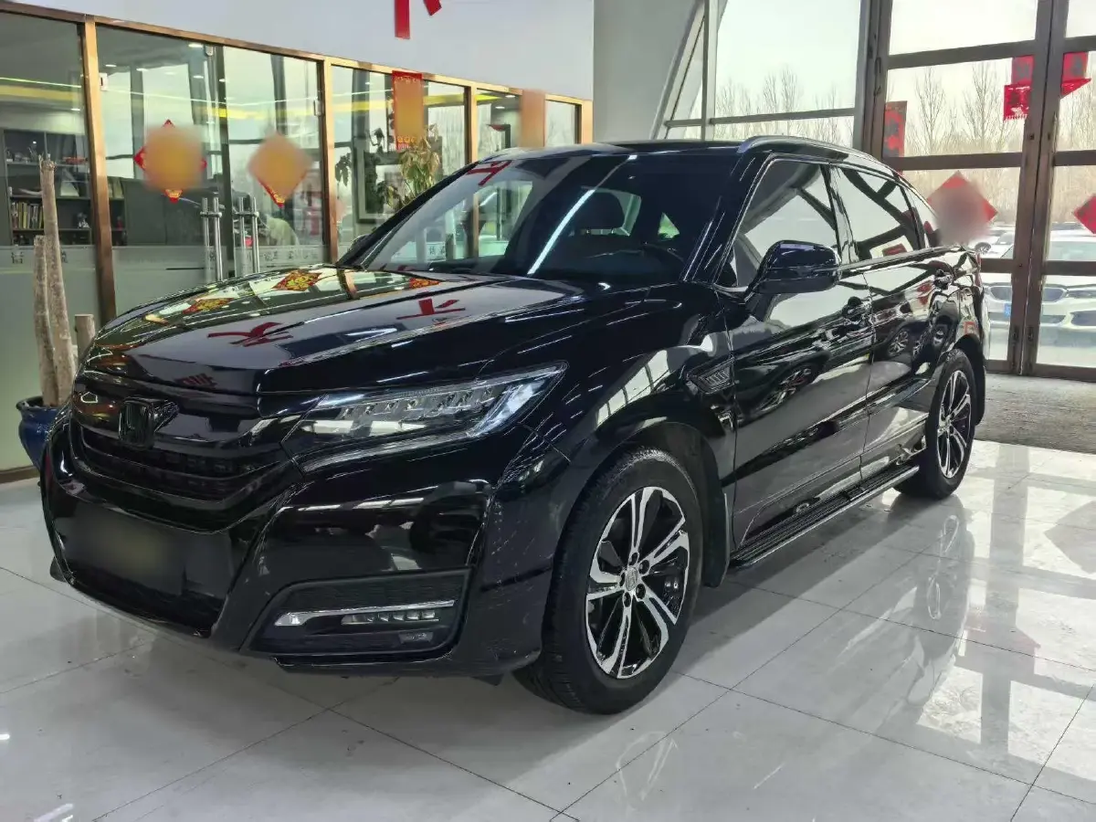 2017 Honda UR-V 2.0T 272HP L4 9AT