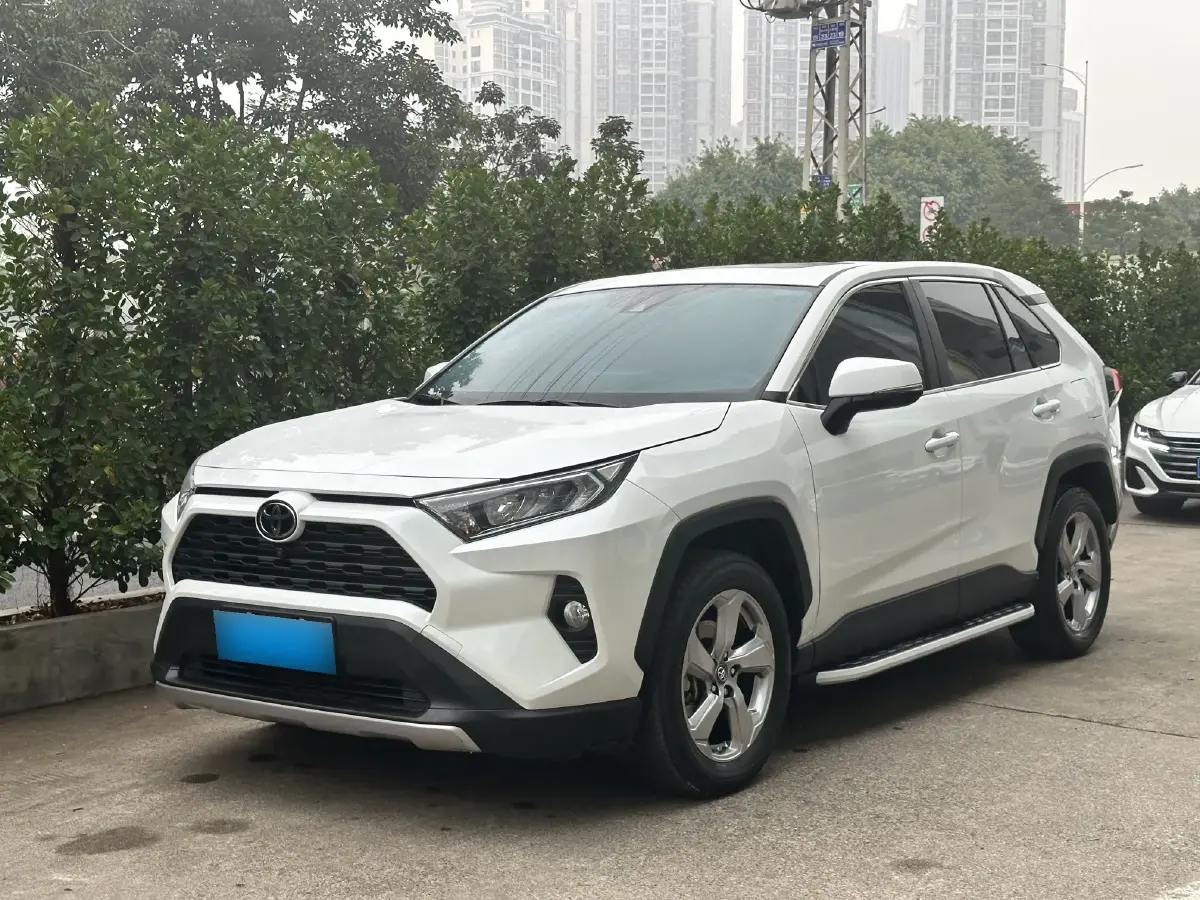 2022 Toyota RAV4 2.0L 171HP L4 CVT