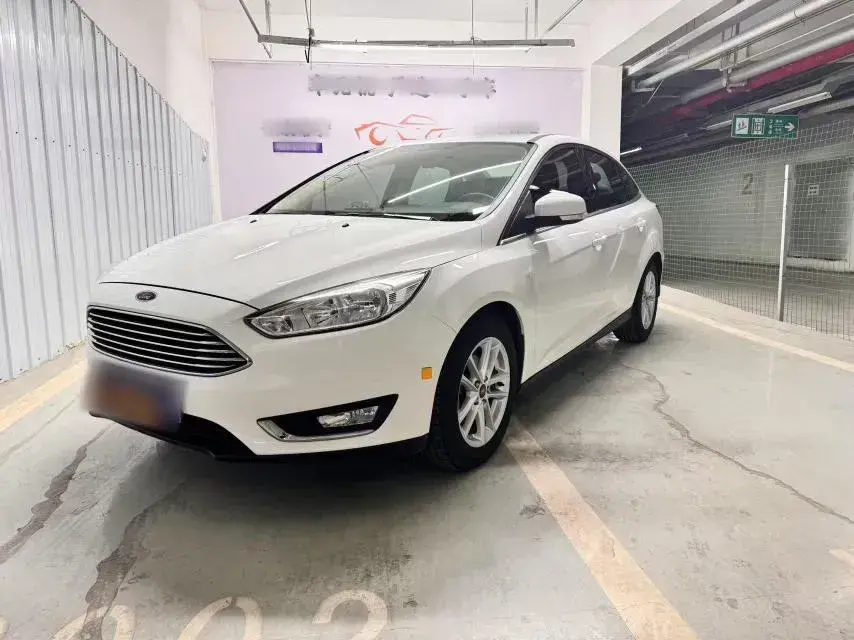 2018 Ford Focus 1.5T 181HP L4 6AT