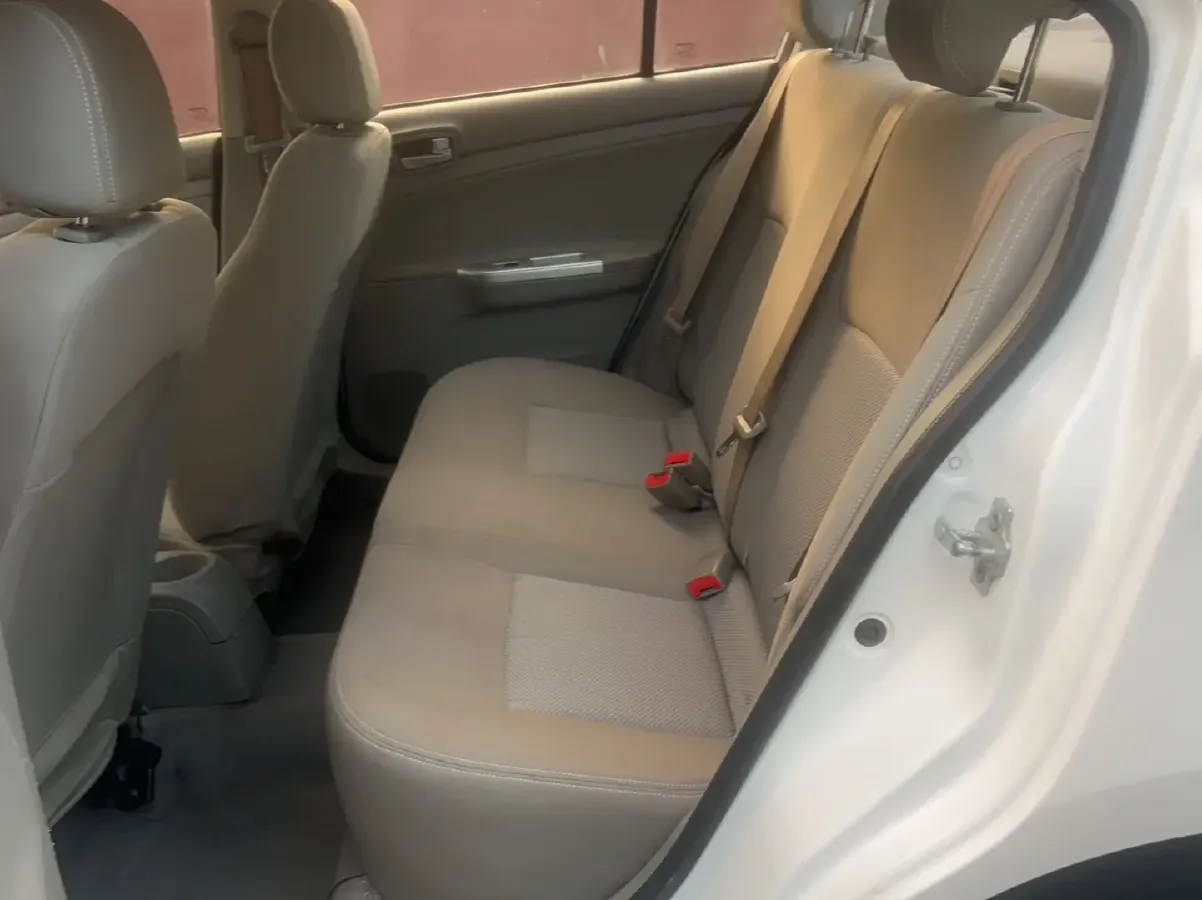 2015 ChangAn Alsvin V3 1.4L 101HP L4 5MT,autocango,china used car exporter,china ev exporter,chinese used car exporter,chinese used ev exporter