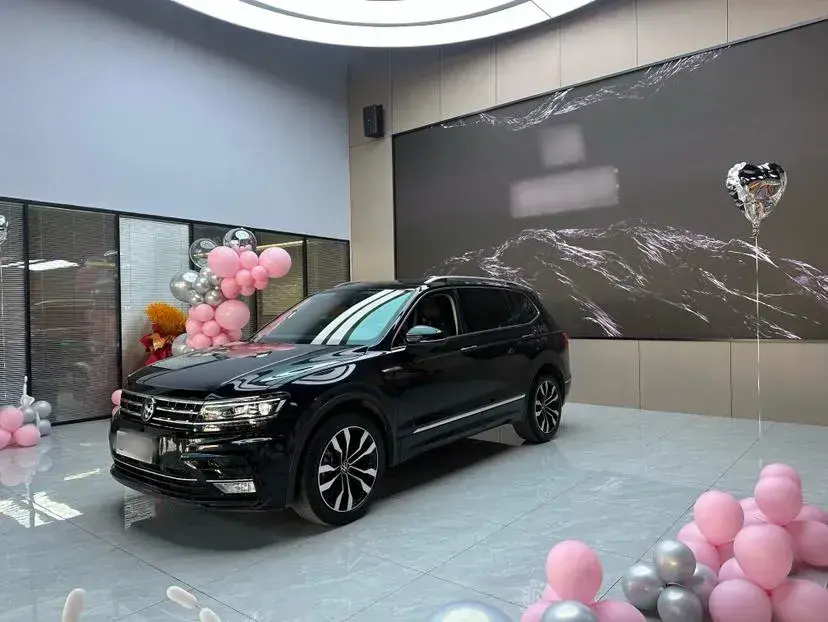2021 Volkswagen Tiguan L 2.0T 186HP L4 7DCT