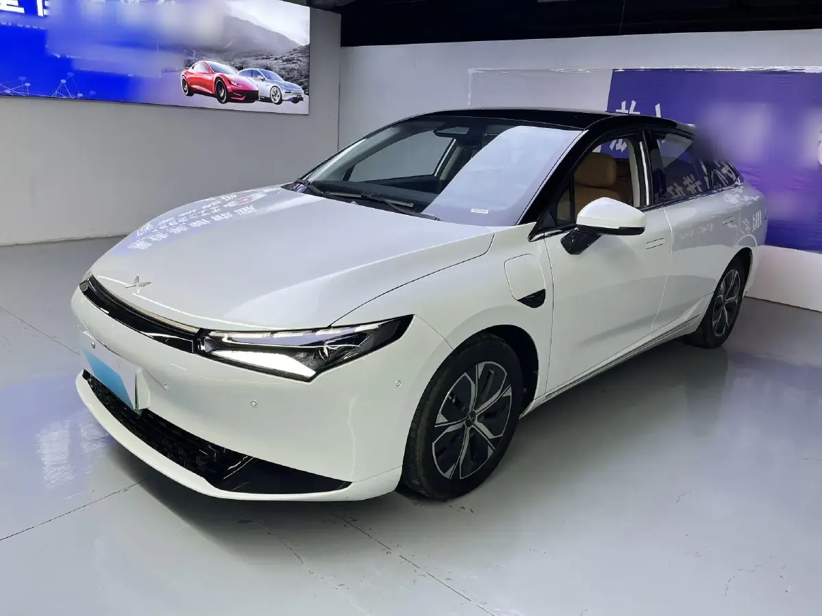 2024 Xpeng P5 BEV 55.4KWH