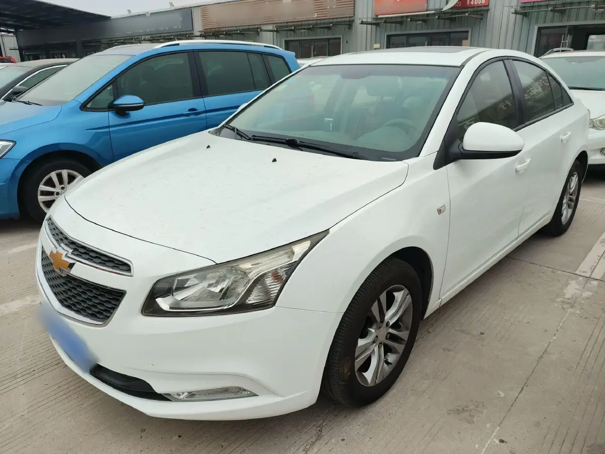 2015 Chevrolet Cruze 1.5L 113HP L4 5MT