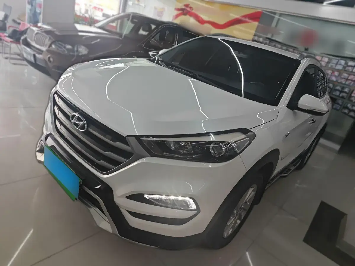 2015 Hyundai Tucson 1.6T 177HP L4 7DCT