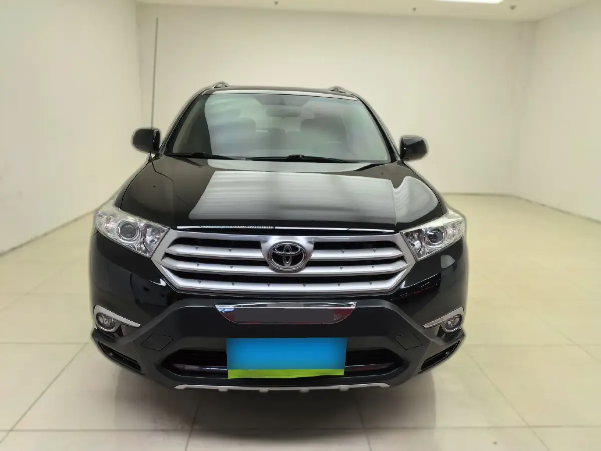 2012 Toyota Highlander 2.7L 188HP L4 6AT,autocango,china used car exporter,china ev exporter,chinese used car exporter,chinese used ev exporter