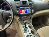 2012 Toyota Highlander 2.7L 188HP L4 6AT,autocango,china used car exporter,china ev exporter,chinese used car exporter,chinese used ev exporter