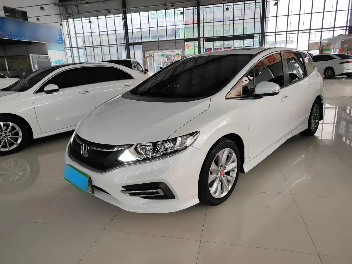 2017 Honda Jade 1.8L 141HP L4 5AT