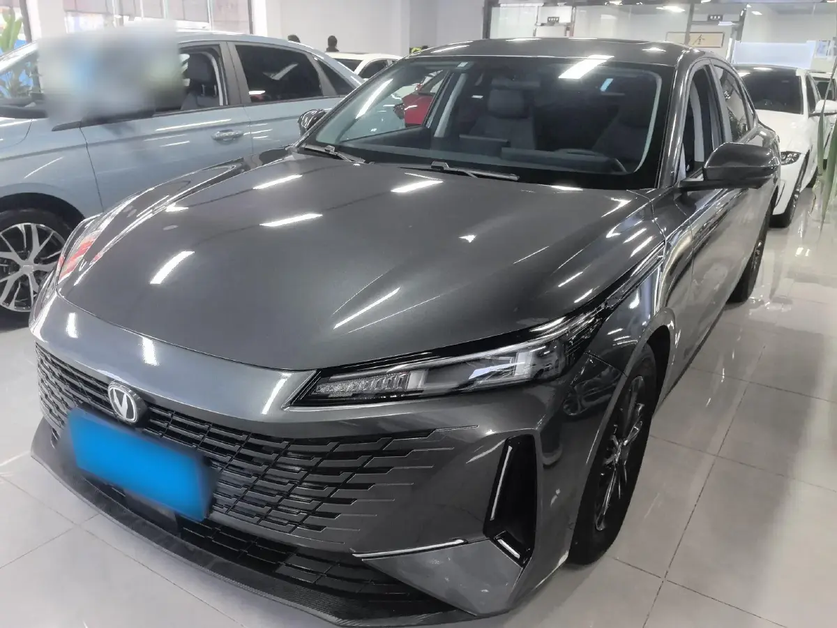 2023 ChangAn Lamore 1.5T 170HP L4 7DCT