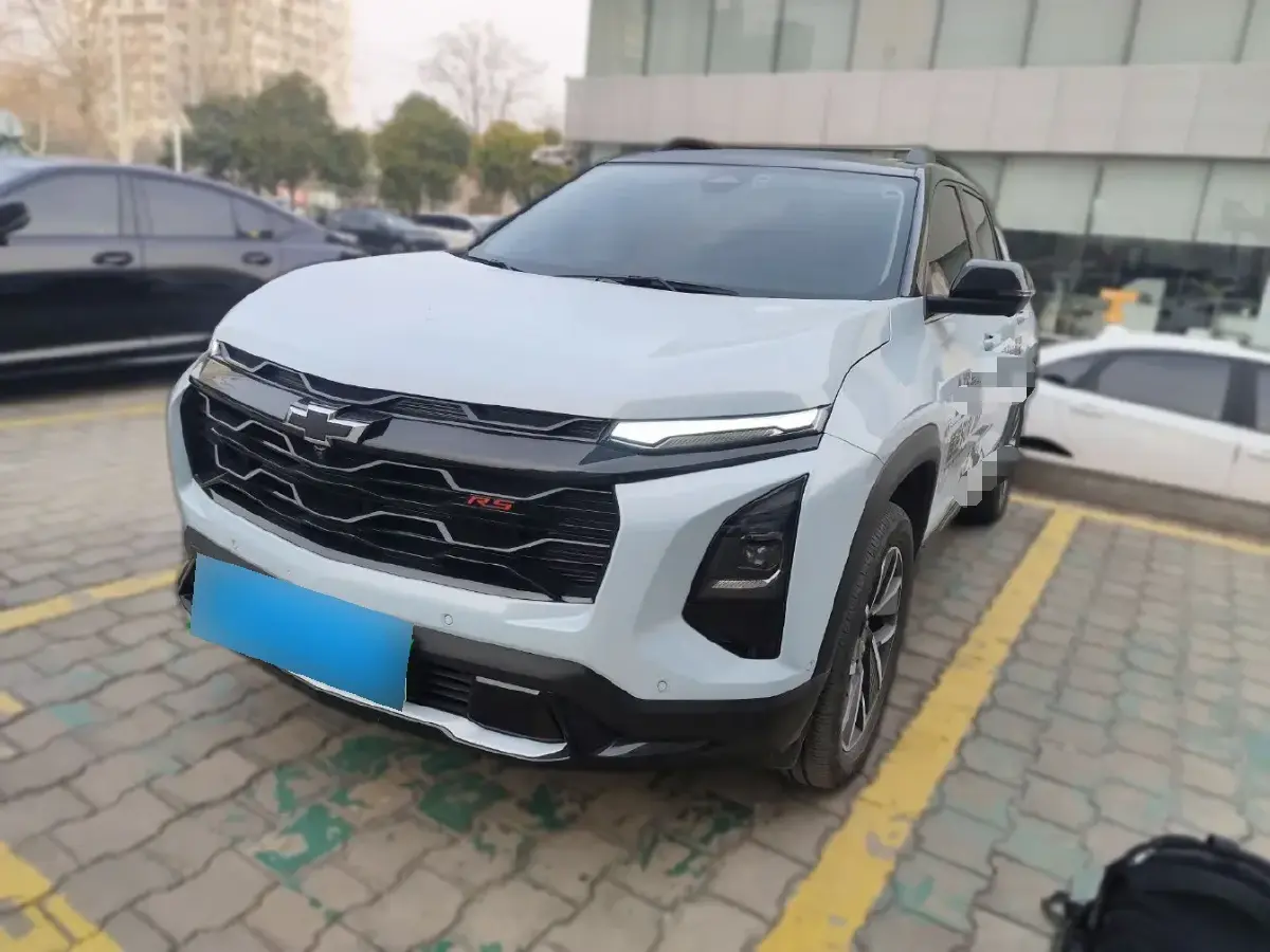 2024 Chevrolet EquinoxPlus 1.5T 180HP L4 2DHT PHEV 16.5KWH