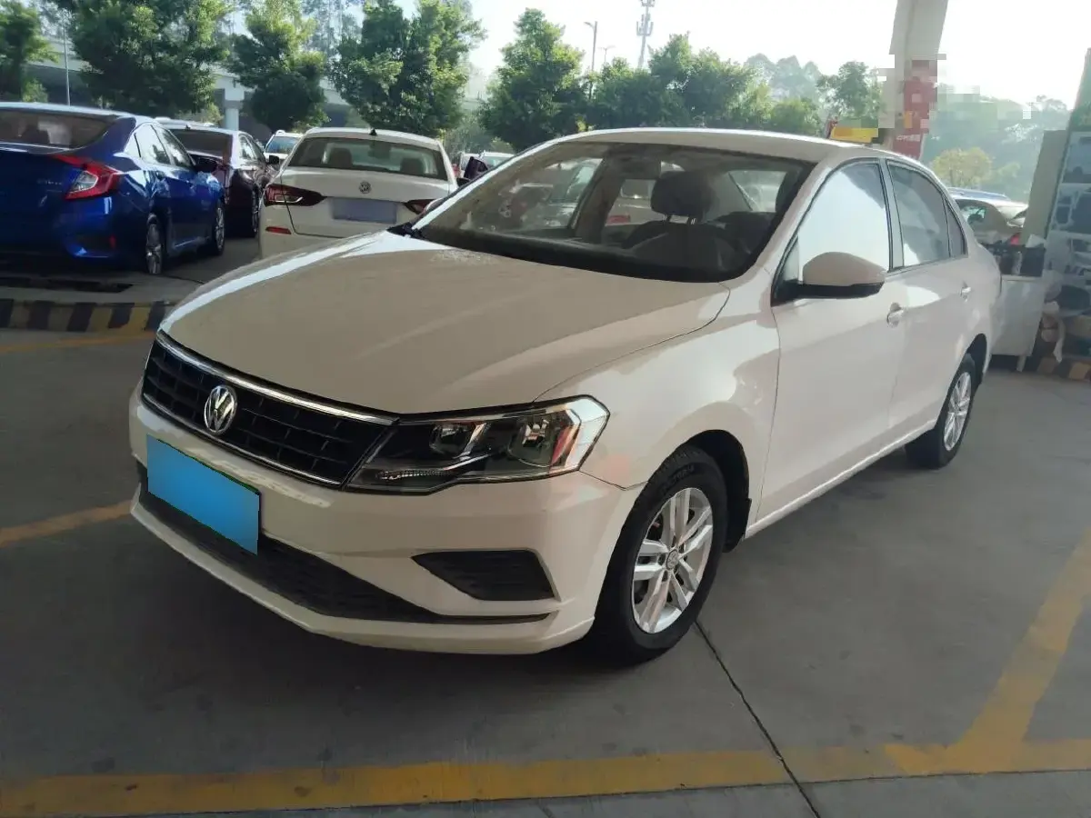 2017 Volkswagen Jetta 1.5L 110HP L4 5MT