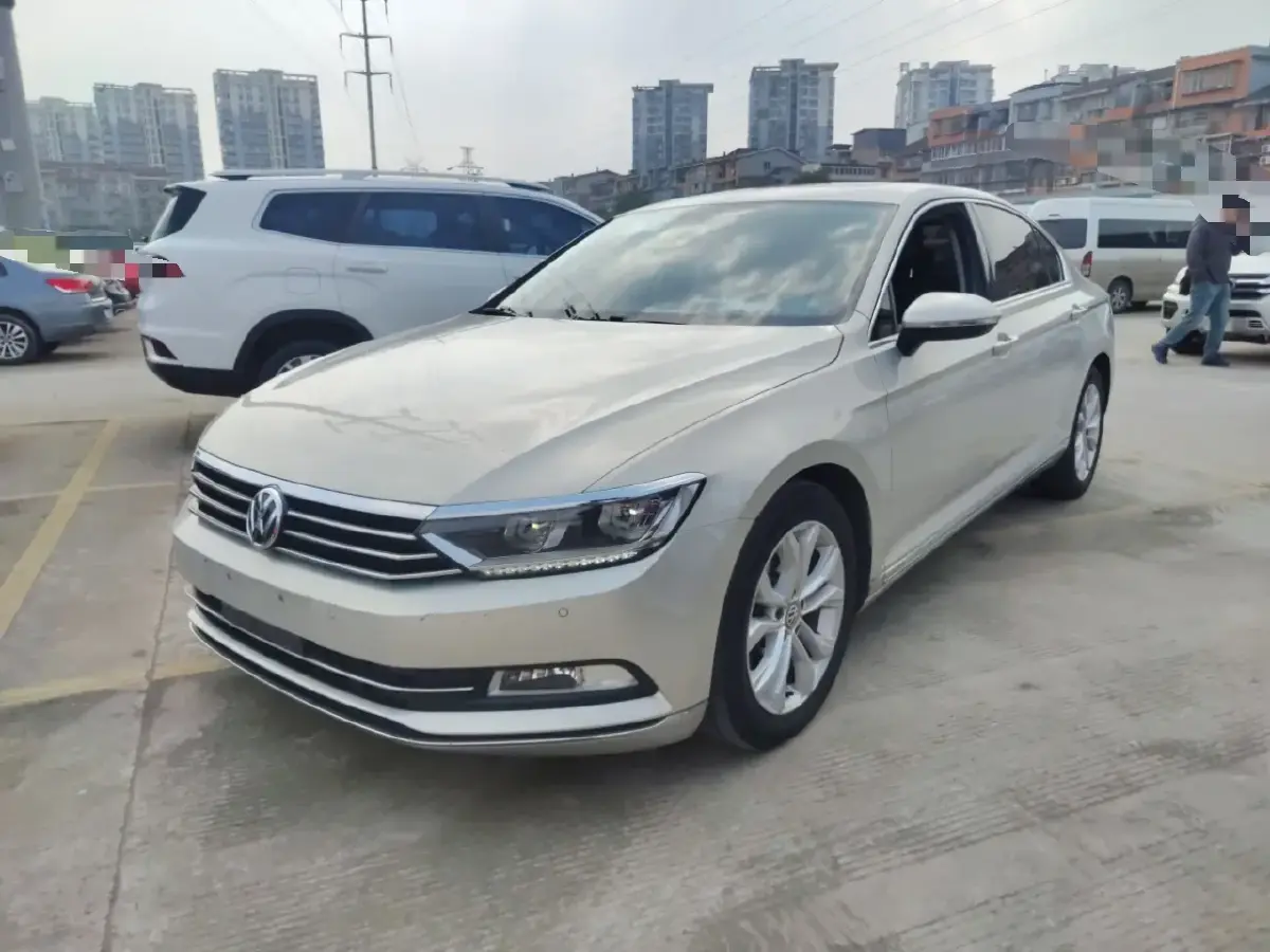 2019 Volkswagen Magotan 2.0T 186HP L4 7DCT