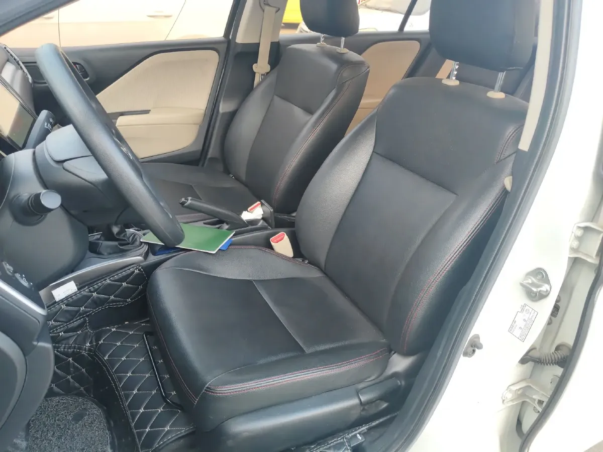 2016 Honda Greiz 1.5L 131HP L4 5MT,autocango,china used car exporter,china ev exporter,chinese used car exporter,chinese used ev exporter