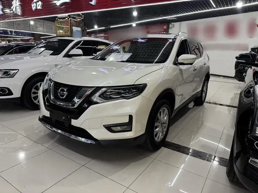 2020 Nissan X-Trail 2.0L 154HP L4 CVT