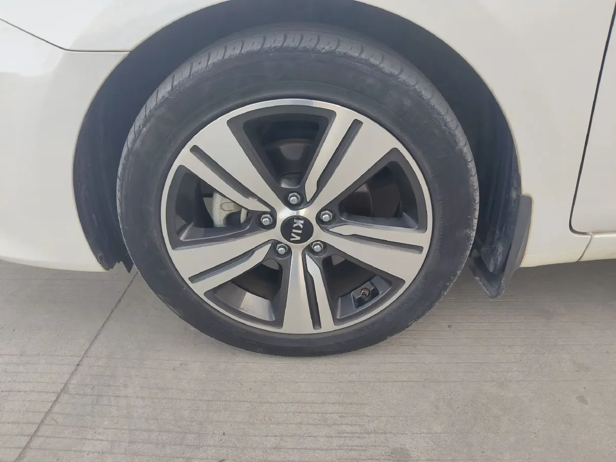 2019 Kia Cachet 1.8L 143HP L4 6AT,autocango,china used car exporter,china ev exporter,chinese used car exporter,chinese used ev exporter