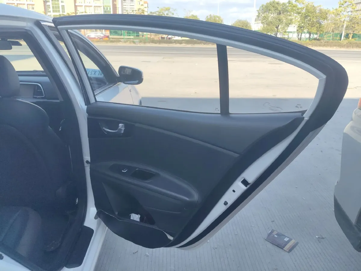 2019 Kia Cachet 1.8L 143HP L4 6AT,autocango,china used car exporter,china ev exporter,chinese used car exporter,chinese used ev exporter