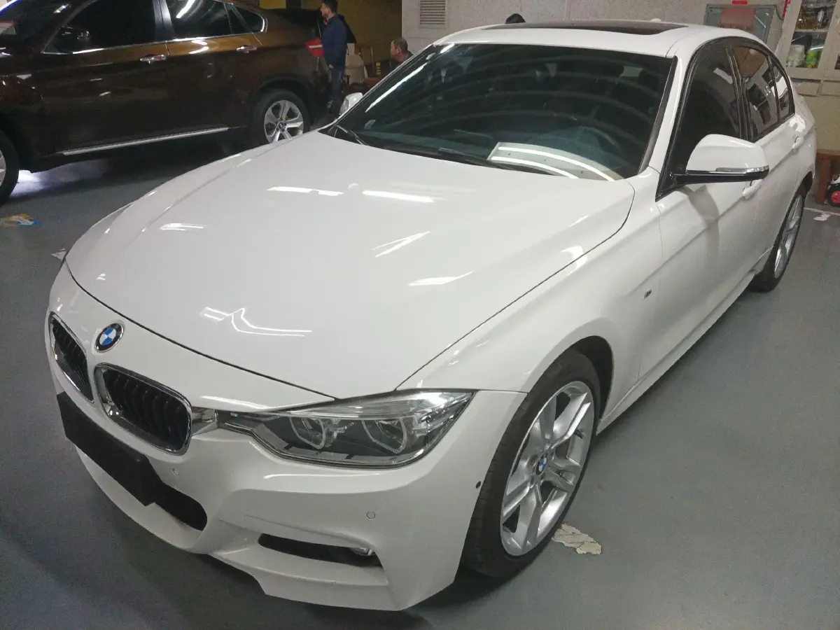 2018 BMW 3 Series 2.0T 184HP L4 8AT