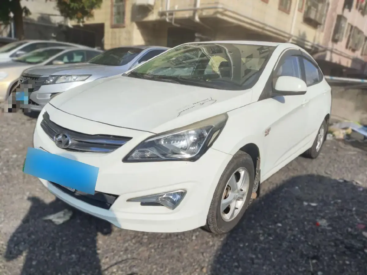 2014 Hyundai Reina 1.4L 107HP L4 4AT
