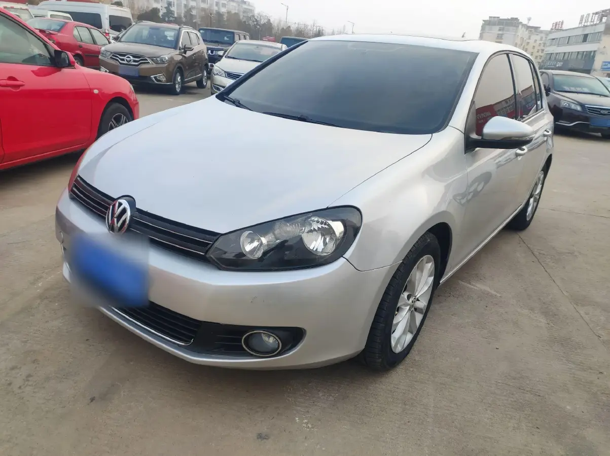 2012 Volkswagen Golf 1.4T 131HP L4 7DCT
