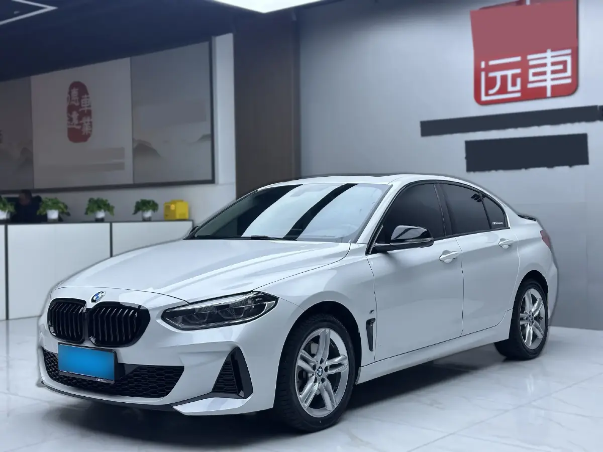 2022 BMW 1 Series 1.5T 140HP L3 7DCT