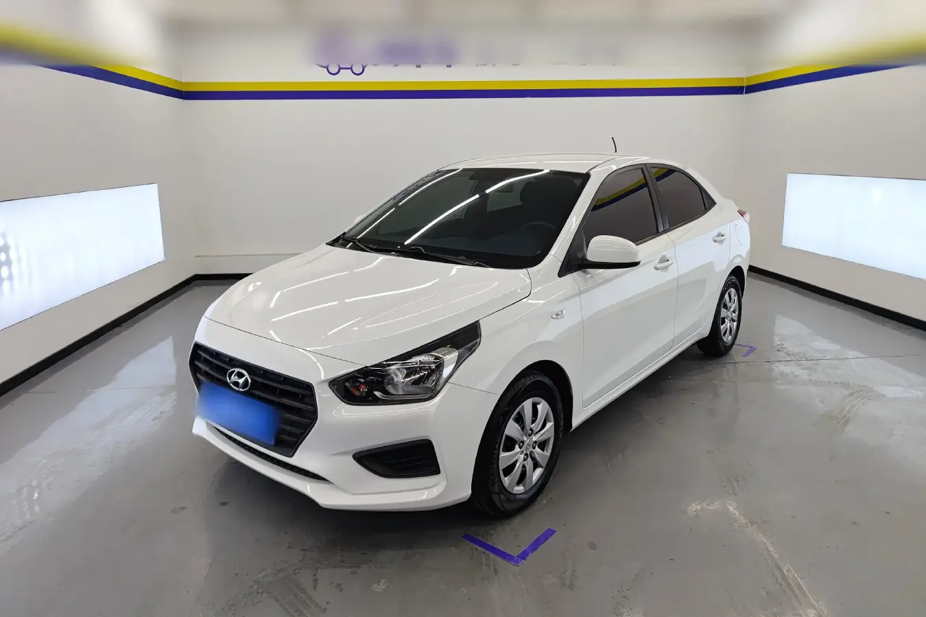 2020 Hyundai Reina 1.4L 95HP L4 5MT
