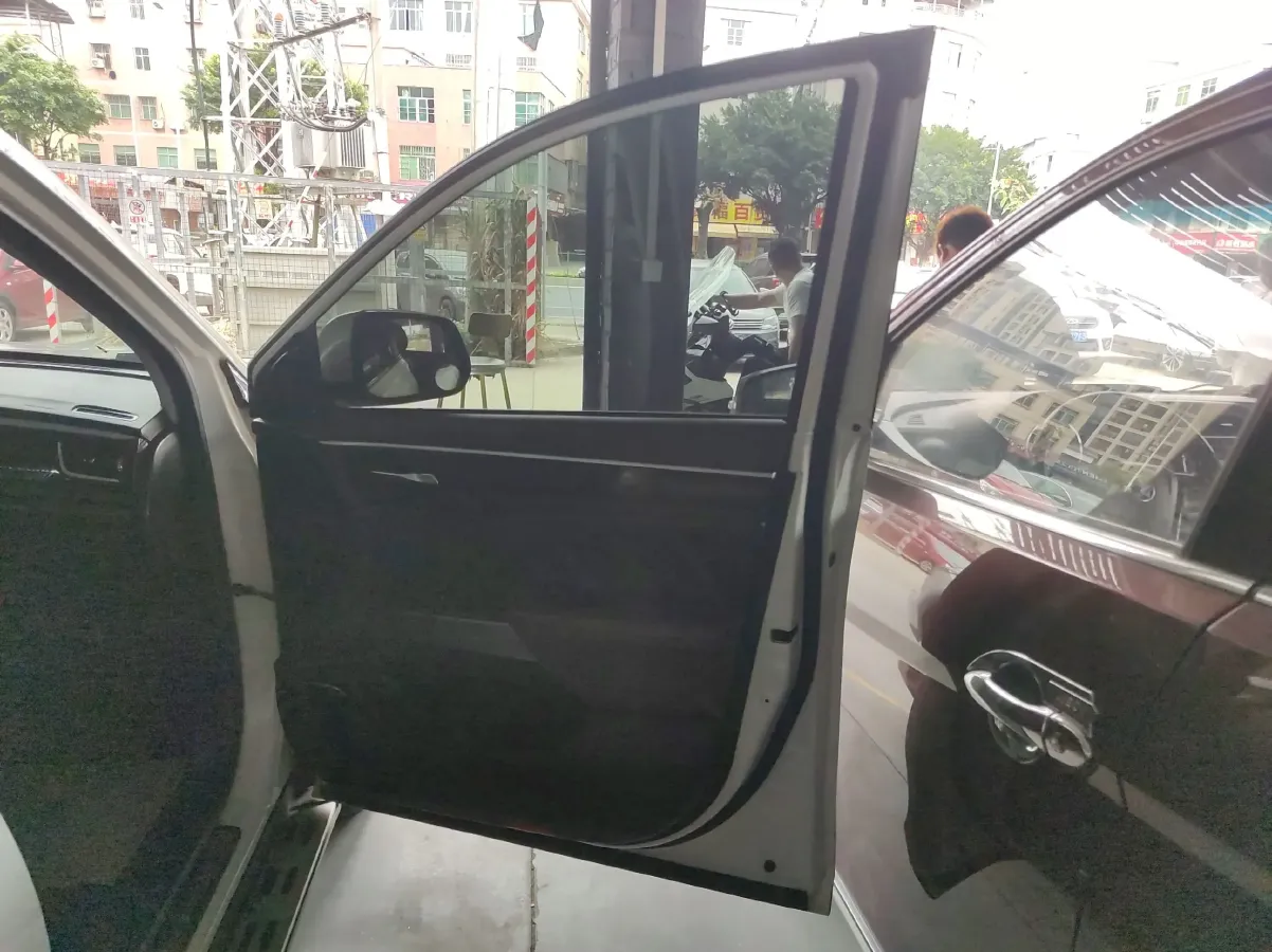 2017 GAC Trumpchi GS7 1.8T 188HP L4 6AT,autocango,china used car exporter,china ev exporter,chinese used car exporter,chinese used ev exporter