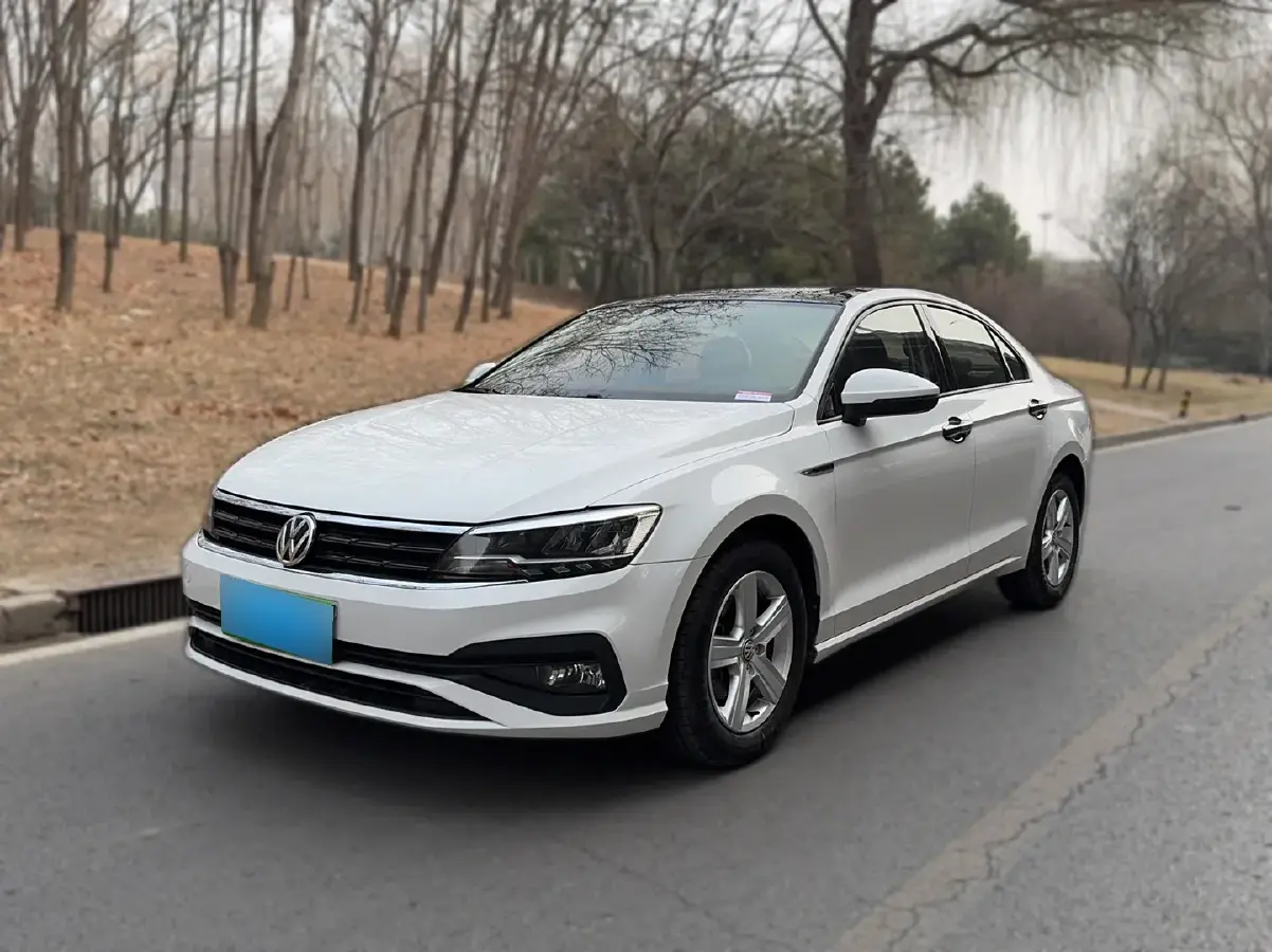 2019 Volkswagen Lamando 1.4T 131HP L4 7DCT