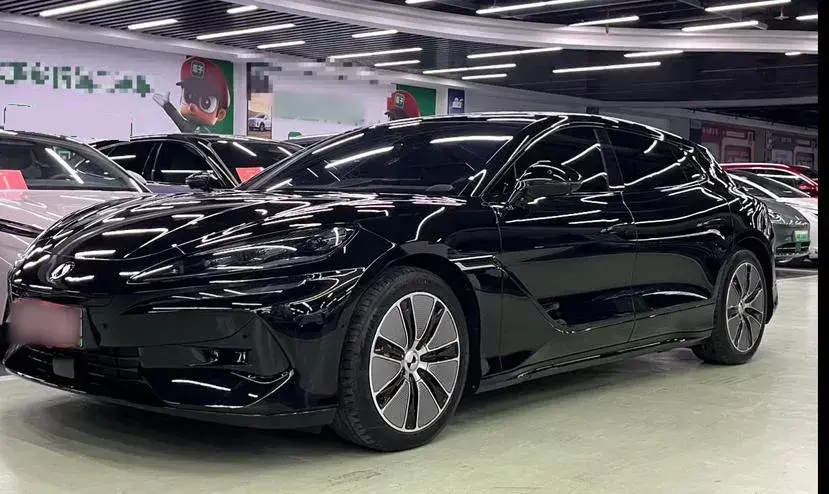 2024 Denza DenzaZ9GT 2.0T 207HP L4 E-CVT PHEV 38.5KWH