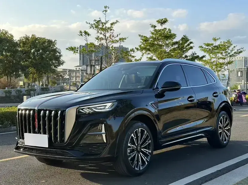 2023 HongQi HS5 2.0T 252HP L4 8AT