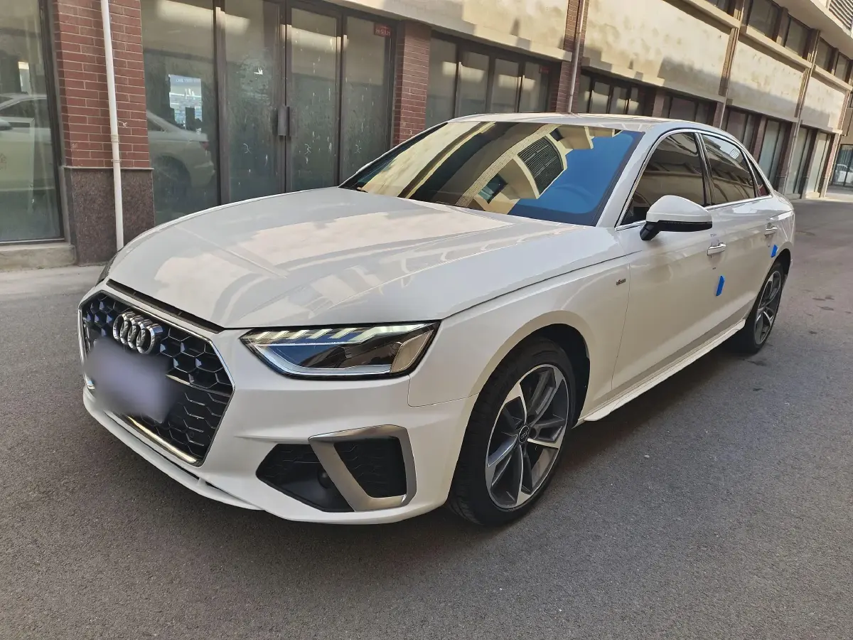 2020 Audi A4L 2.0T 190HP L4 7DCT