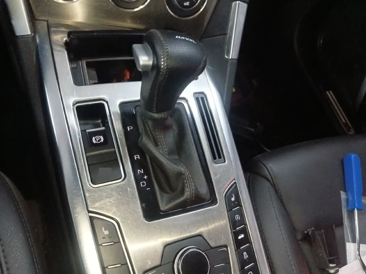 2016 Haval H7 2.0T 231HP L4 6DCT,autocango,china used car exporter,china ev exporter,chinese used car exporter,chinese used ev exporter