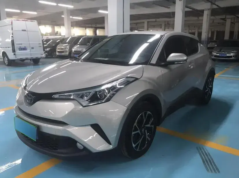 2018 Toyota C-HR 2.0L 171HP L4 CVT