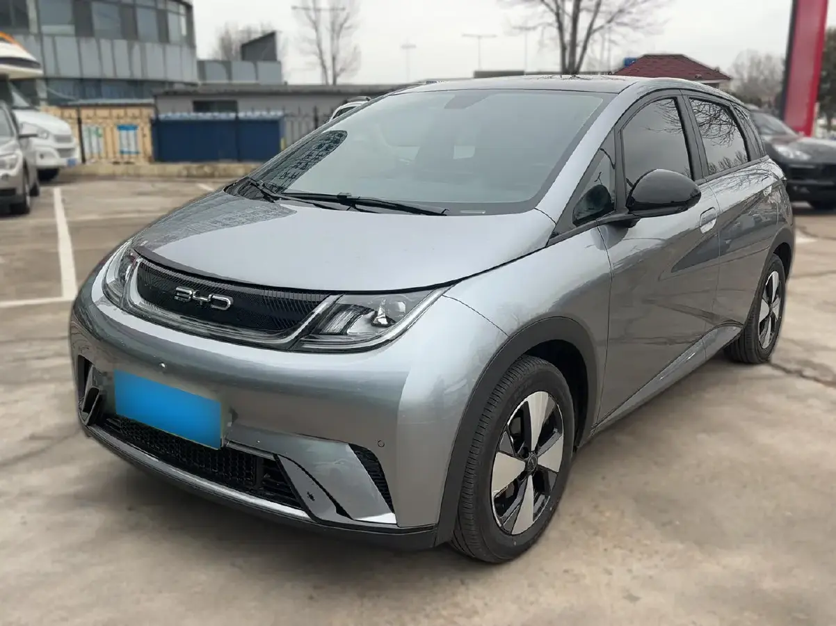 2023 BYD Dolphin BEV 44.928KWH