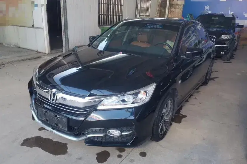 2016 Honda Accord 2.0L 155HP L4 CVT