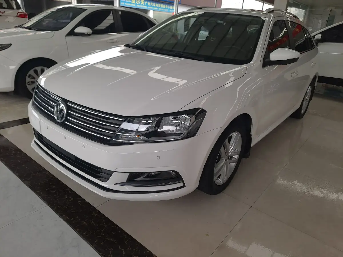 2017 Volkswagen Gran Lavida 1.2T 110HP L4 7DCT